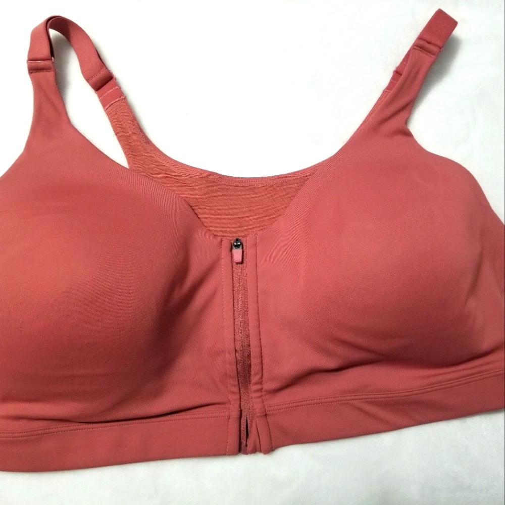 Womens Old Navy Sports Bra